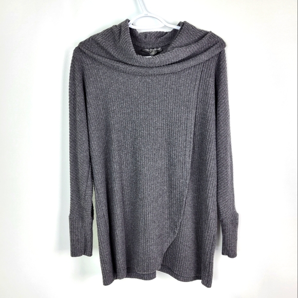 A Pea in the Pod Sweaters - A Pea In The Pod Nursing Cawl Neck Sweater Like New